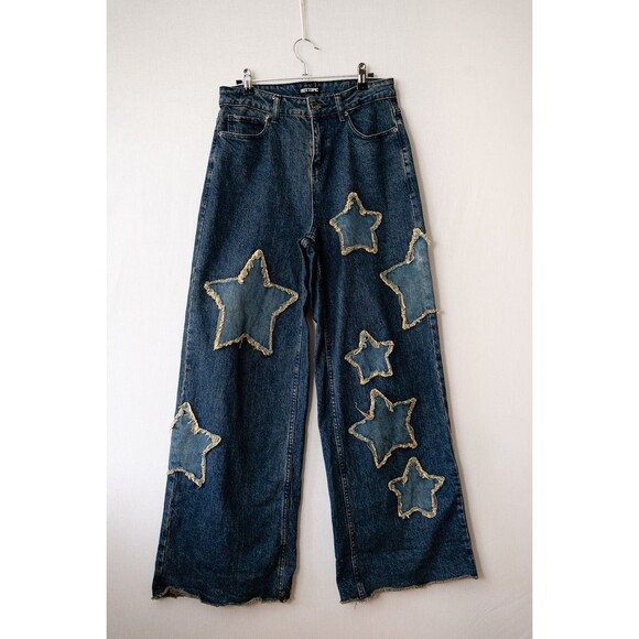 Hot Topic ultra wide leg flare jeans Star patches 3 28/32 - Picture 1 of 9